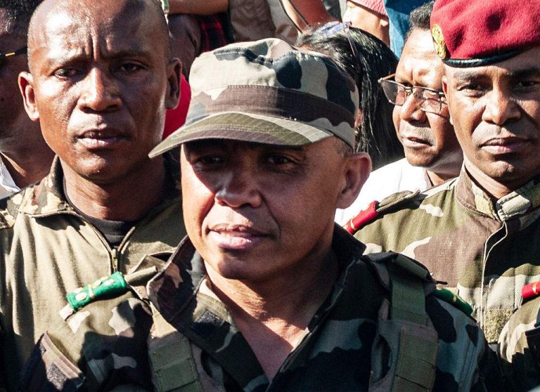 news24-|-update-|-colonel-to-be-sworn-in-as-madagascar-president-on-friday:-statement